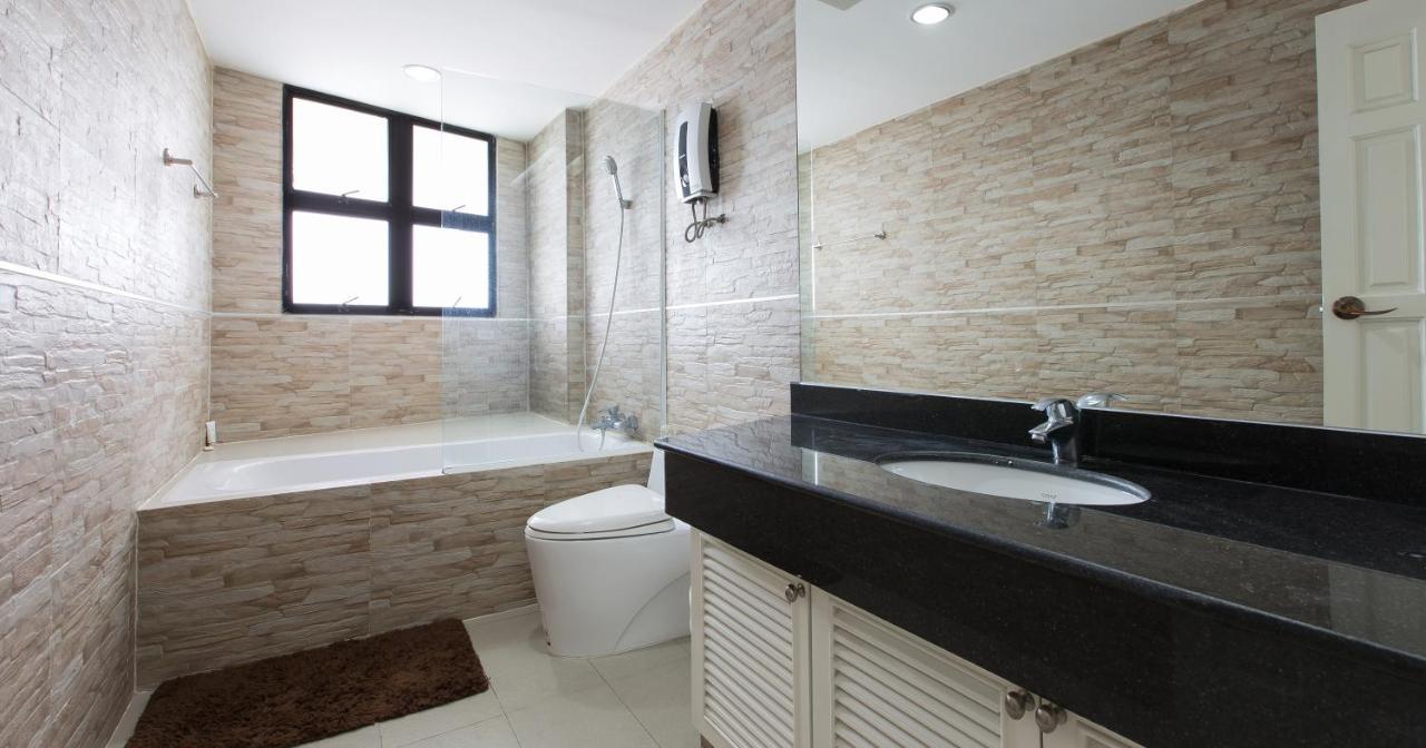 Spacious Room With Ocean & City View Pattaya Buitenkant foto